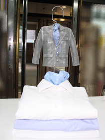 traje